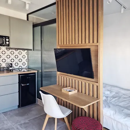 Small Elegant House Apartman *